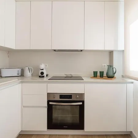 Apartment Tribuna I By Ele Apartmens Malaga